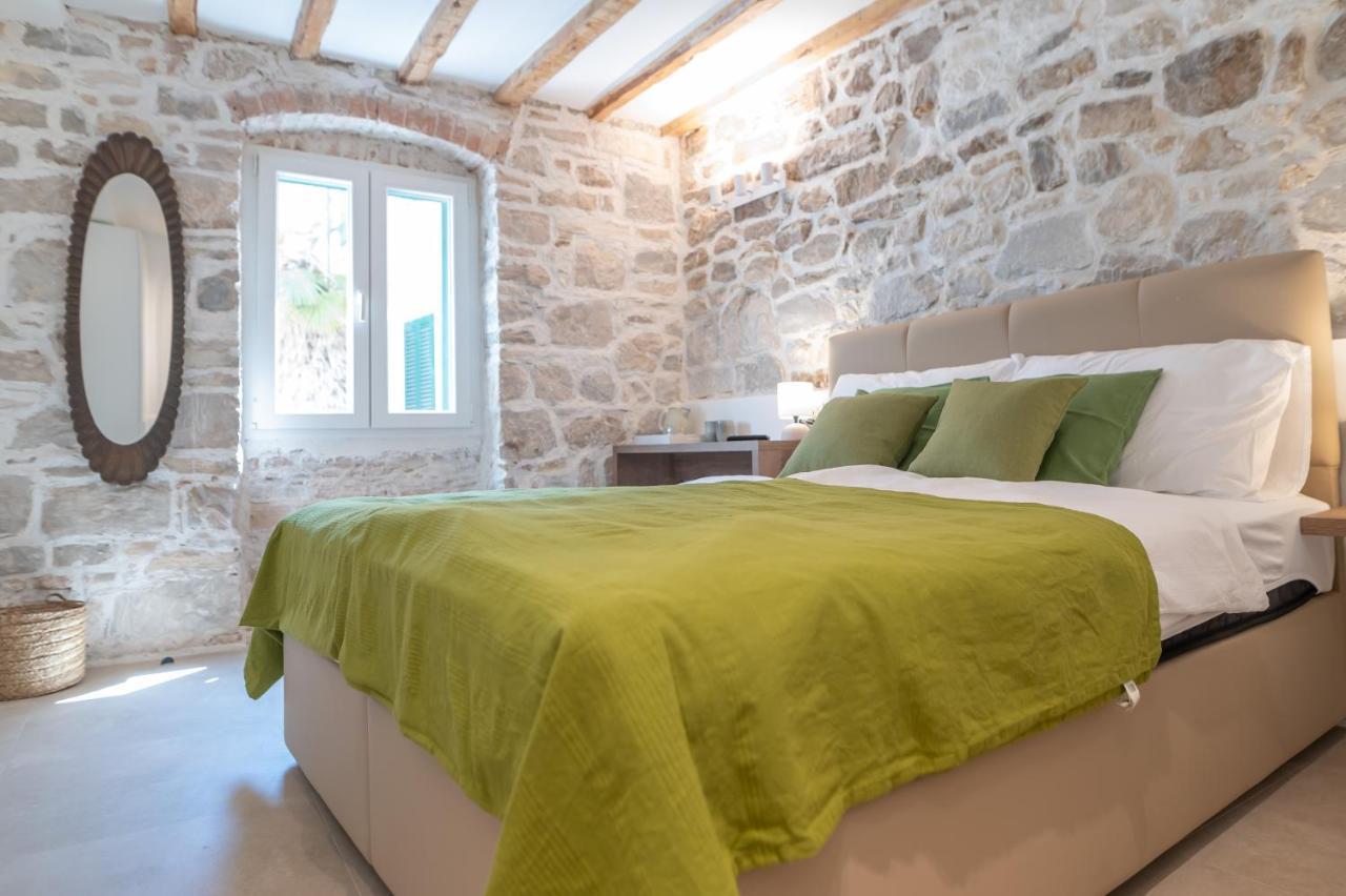 Vitelli Apartments And Rooms Split Eksteriør bilde